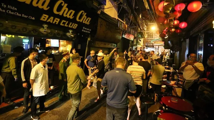 Vietnam records three COVID -19 related deaths, both due to multiple comorbidities 4220 nhan
