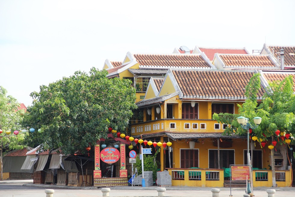 Top Vietnam attractions become deserted due to COVID-19 outbreak 4116 hoian1