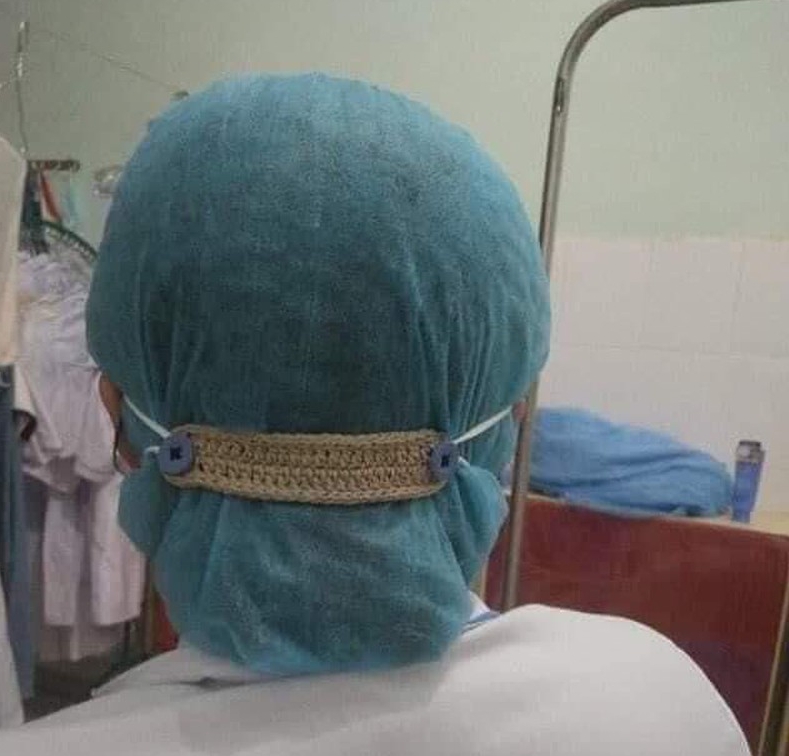 covid 19 in vietnan creative way to relieve ear ache from extensive facemask wearing
