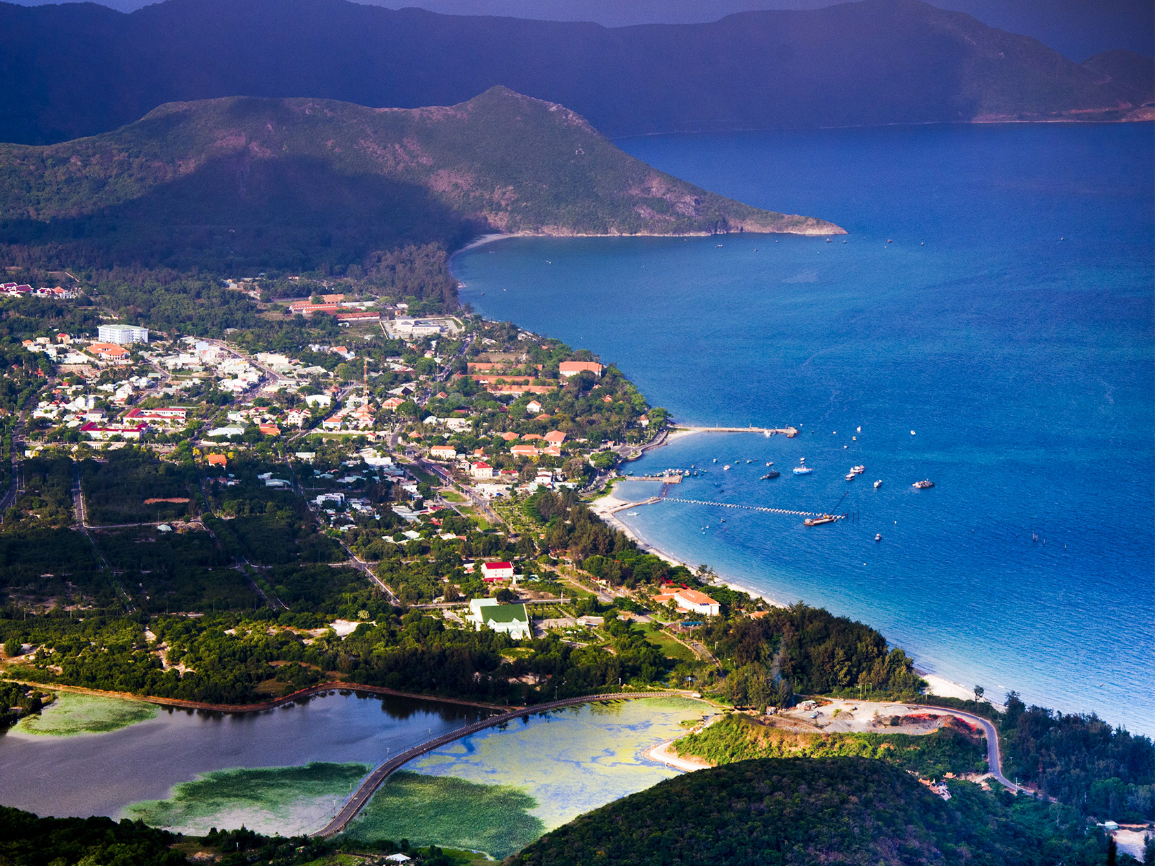 nyt praises vietnams con dao islands a tropical paradise