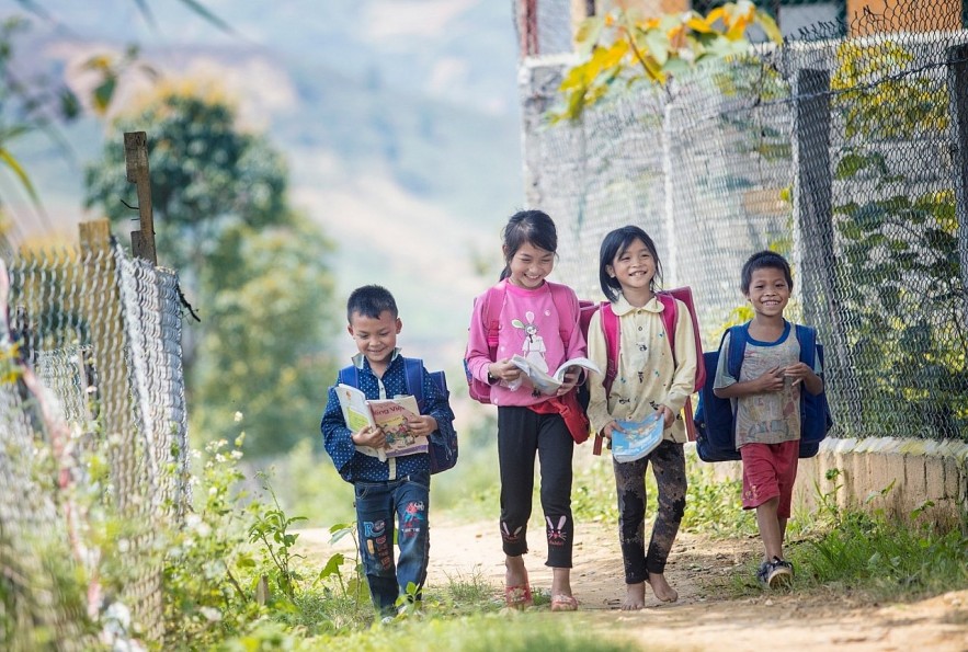Vietnam Strengthens Capacity of Civil Society Organizations in Child Rights Governance Vietnam Strengthens Capacity of Civil Society Organizations in Child Rights Governance