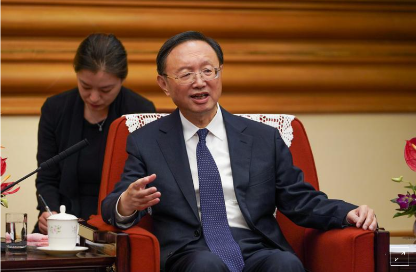 top chinese diplomat calls for china us to mend relations