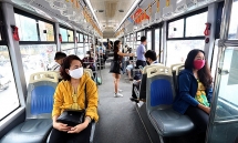hanois streets become empty as shutdown order taken into effect due to coronavirus threats