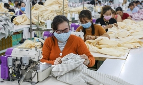 Vietnam textile sector braces for $473 million Covid-19 setback Vietnam textile sector braces for $473 million Covid-19 setback