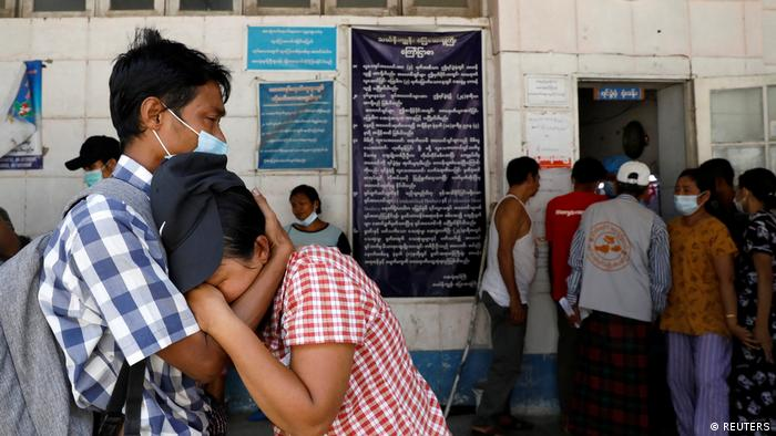 As many as 12 people were killed on Monday 0527-my4