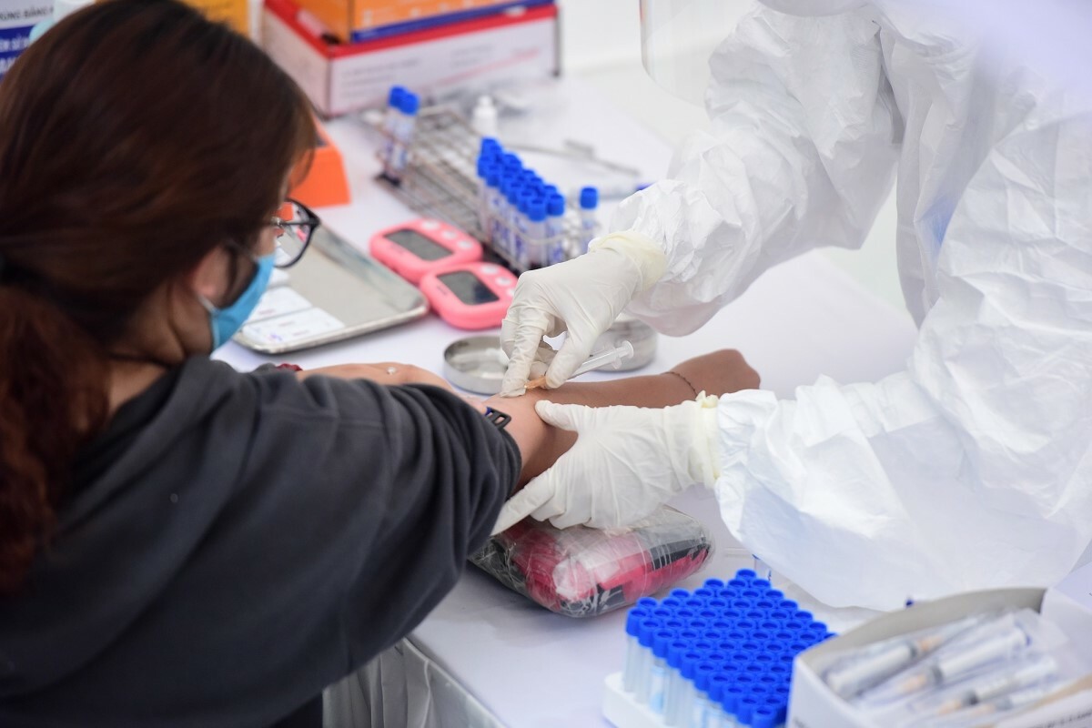 Hanoi first rapid mass testing for Covid-19 implementation started Hanoi first rapid mass testing for Covid-19 implementation started