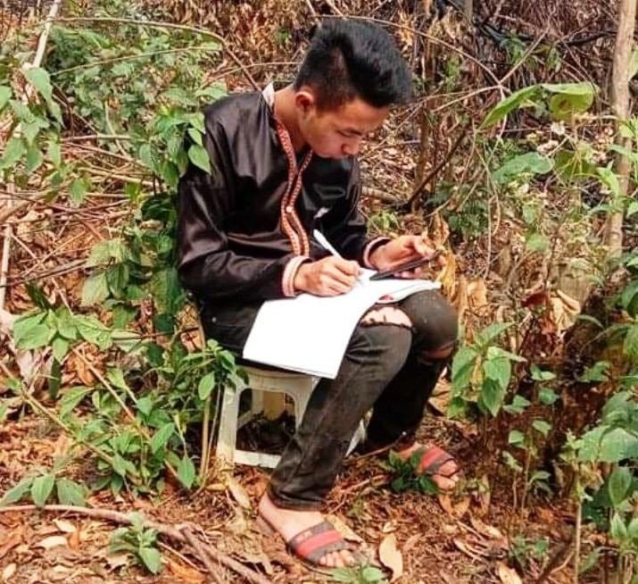 Vietnam ethnic students make shacks on hills for e-learning vietnam ethnic students make shacks on hills for e learning
