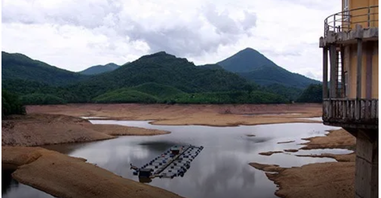 Record drought and salinity with desperate fresh water shortage, Mekong Delta crying for help record drought and salinity with desperate fresh water shortage mekong delta crying for help