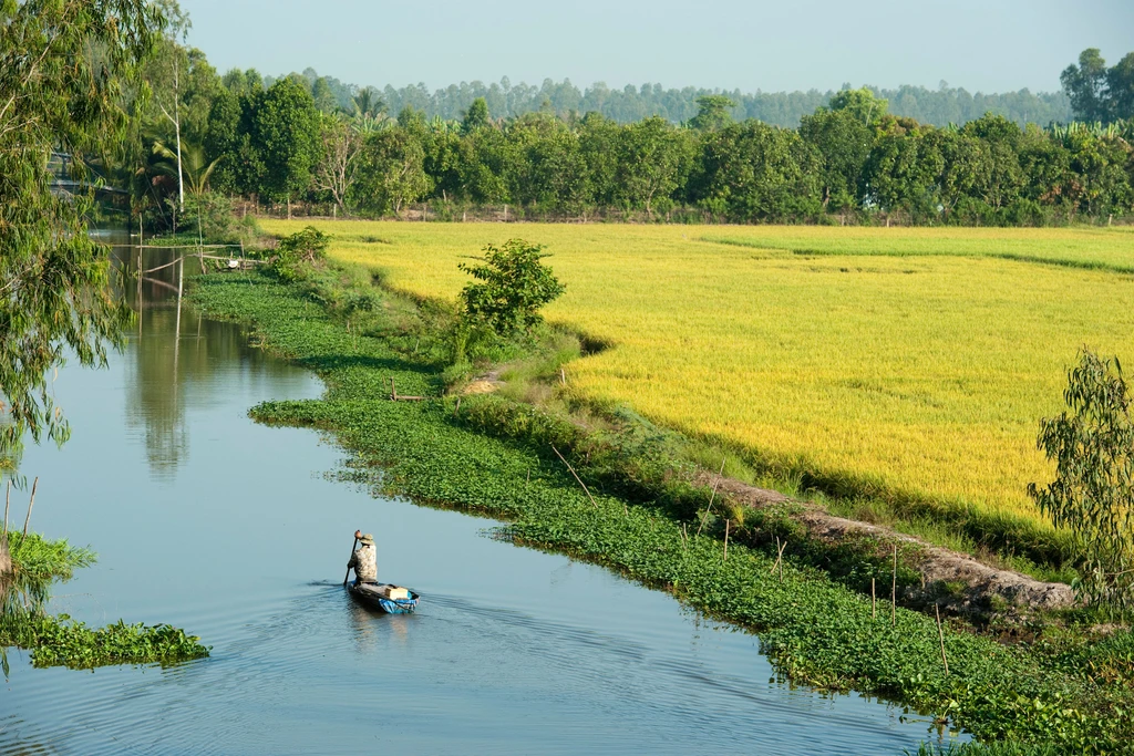 Vietnam Sustainable Rural Charmings through a Britain young beautiful jounarlist's eyes Vietnam Sustainable Rural Charmings through a Britain young beautiful jounarlist's eyes