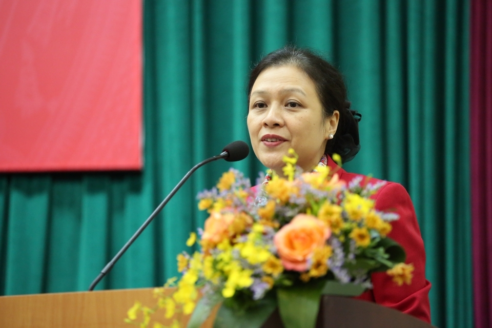 vietnamese people consistently support cuban people to overcome difficulties