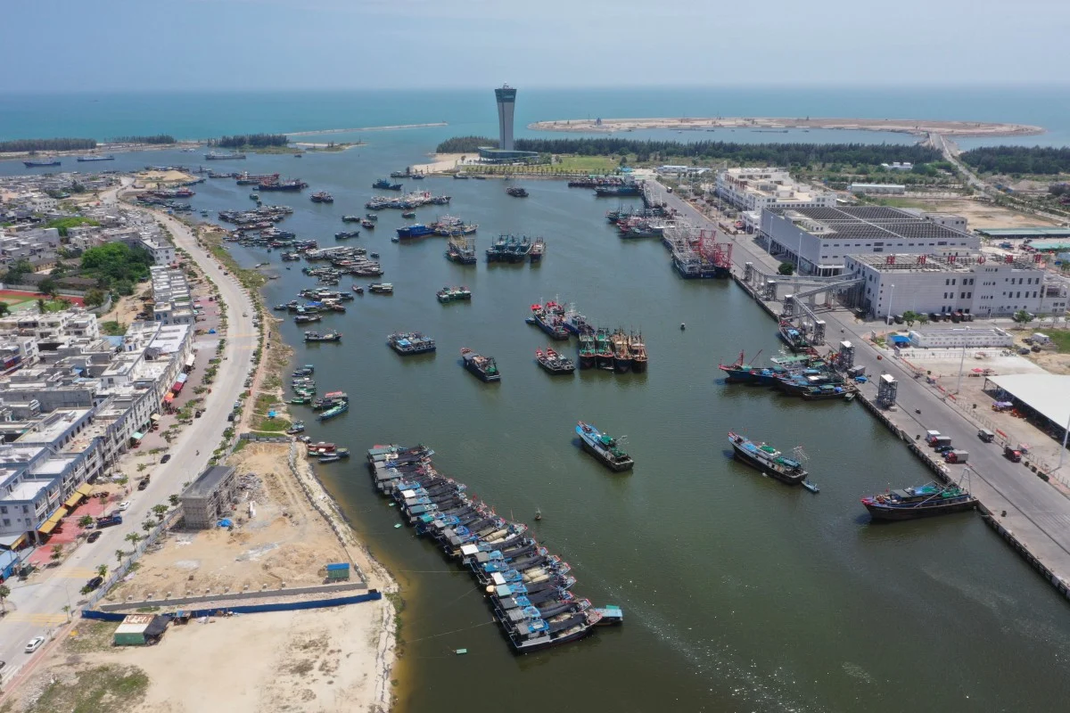 U.S. Sends Warships on Patrol Near East Sea Standoff amid rising tensions us sends warships on patrol near east sea standoff amid rising tensions