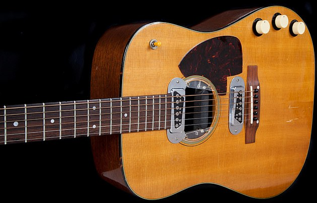 Generation X icon and Nirvana frontman Kurt Cobain's unplugged guitar to garner $1 mn at auction generation x icon and nirvana frontman kurt cobains unplugged guitar to garner 1 mn at auction