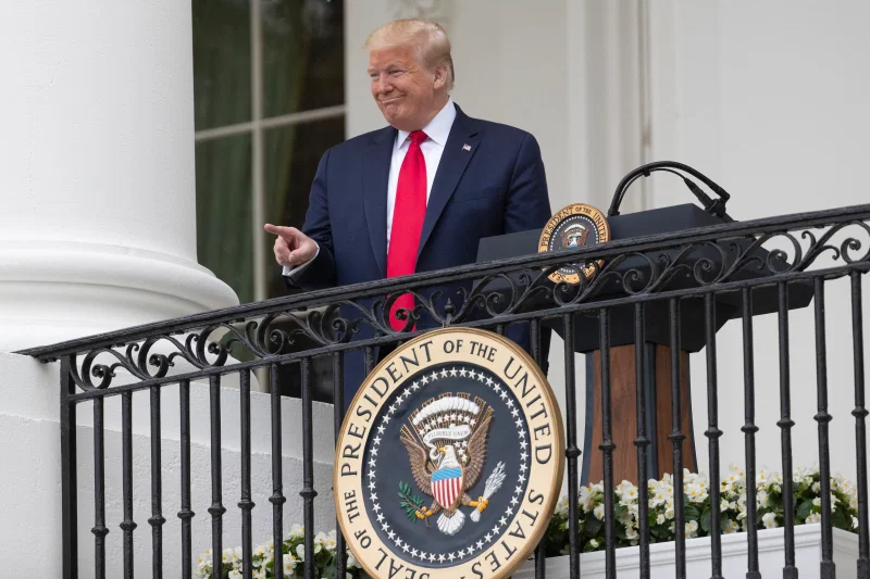 White House bans travel to the U.S. from Brazil while Rio de Janeiro plans to reopen its trade activities White House bans travel to the U.S. from Brazil while Rio de Janeiro plans to reopen its trade activities