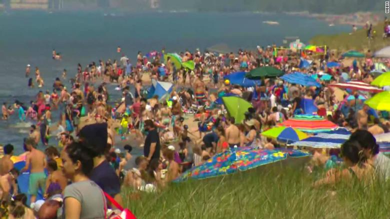 Memorial Day in the US, no-mask crows anywhere, 6 people shot-hurt as coronavirus deaths near 100,000 Memorial Day in the US, no-mask crows anywhere, 6 people shot-hurt as coronavirus deaths near 100,000