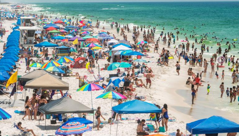 Memorial Day in the US, no-mask crows anywhere, 6 people shot-hurt as coronavirus deaths near 100,000 Memorial Day in the US, no-mask crows anywhere, 6 people shot-hurt as coronavirus deaths near 100,000