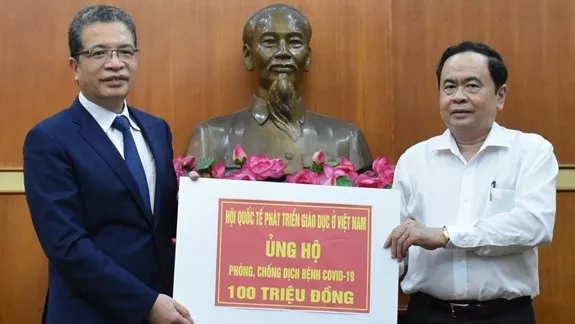 Overseas Vietnamese’s sentiment towards the fatherland Overseas Vietnamese’s sentiment towards the fatherland