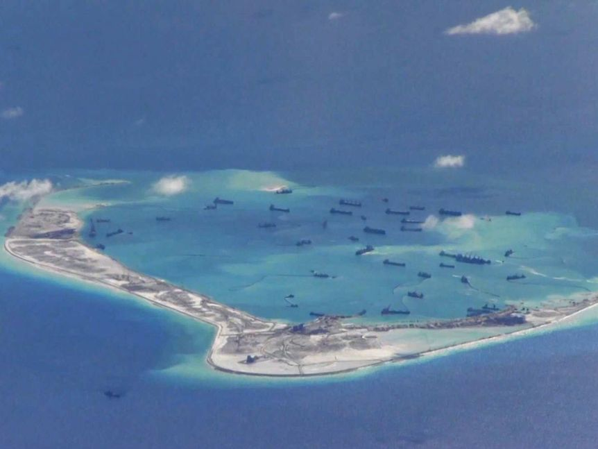 China deploys 2 aircraft carriers while the US's two Air Force B-1B Lancer bombers flying over the East Sea china deploys 2 aircraft carriers while the uss two air force b 1b lancer bombers flying over the east sea