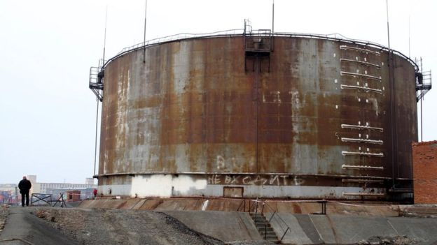 Huge fuel spill inside Arctic Circle, Russia's Putin declares state of emergency Huge fuel spill inside Arctic Circle, Russia's Putin declares state of emergency