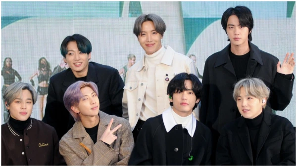 Korean hot pop-band BTS and Big Hit entertainment donate $1 Million to Black Lives Matter movement korean hot pop band bts and big hit entertainment donate 1 million to black lives matter movement