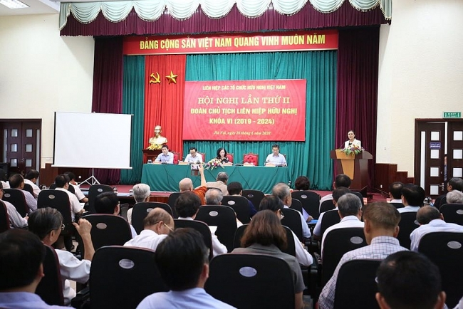 vufo ensuring the personnel policies funding and working conditions to officials