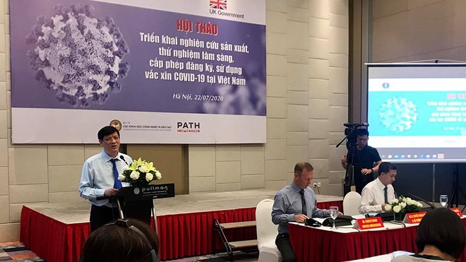 Prof. Nguyen Thanh Long, acting Minister of Health, said that Vietnam is planning to develop the Covid-19 vaccine, contributing to ensuring the security of the Covid-19 vaccine. 2301 vacin