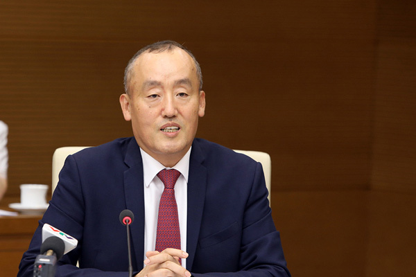 Dr. Kidong Park. Photo: VGP 2433 dn