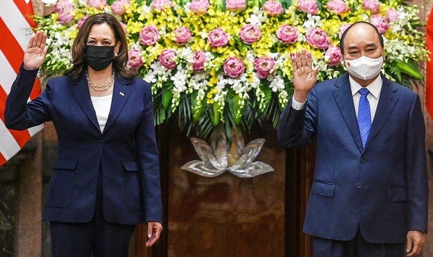 President Nguyen Xuan Phuc meets with US Vice President Kamala Harris President Nguyen Xuan Phuc meets with US Vice President Kamala Harris
