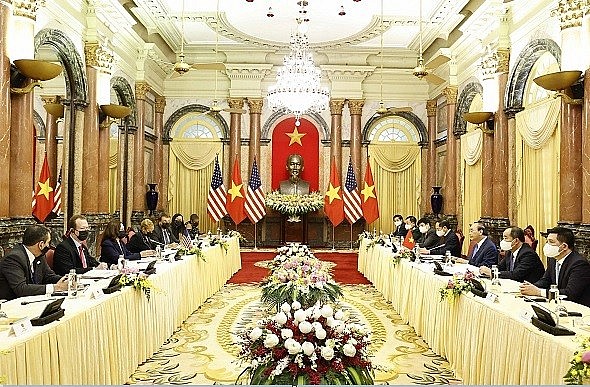 US Vice President Reaffirms US Commitment to Support Vietnam in COVID-19 Fight US Vice President Reaffirms US Commitment to Support Vietnam in COVID-19 Fight