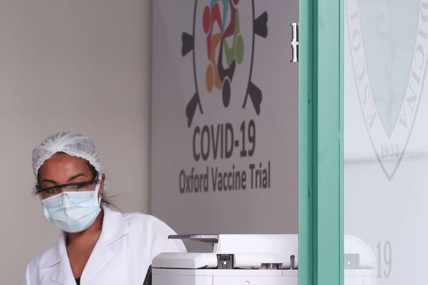Trials of the Oxford/AstraZeneca coronavirus vaccine are also being conducted in Sao Paulo, Brazil.(Reuters: Amanda Perobelli) 5105 va2