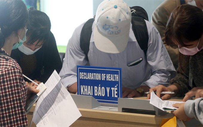 Passenger reported medical at Noi Bai airport in March. Photo: Ba Do. 3622 vn
