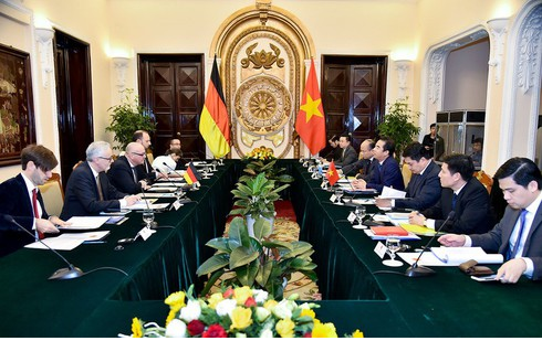 The fifth meeting of the Vietnam-Germany Strategic Management Group in Hanoi 2739 duc