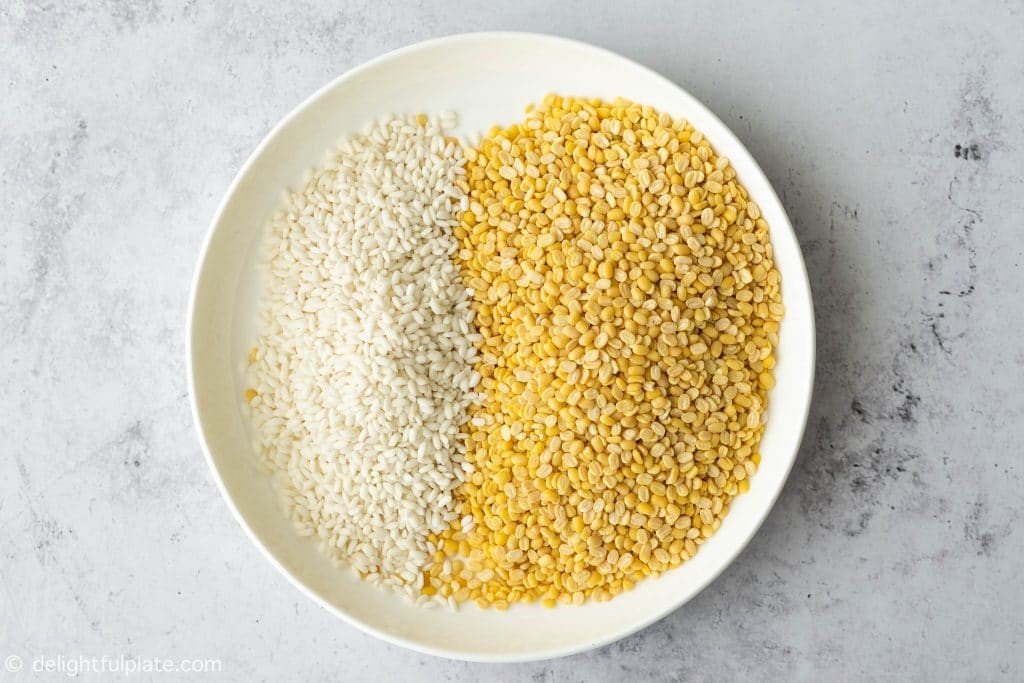 Recipe for Delicious Vietnamese Sticky Rice with Hand-cut Mung Bean Recipe for Delicious Vietnamese Sticky Rice with Hand-cut Mung Bean