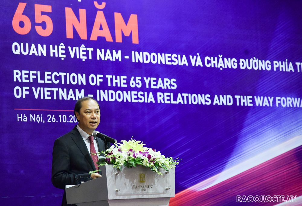Deputy Foreign Minister Nguyen Quoc Dung speaking at the Conference 3331 indo1