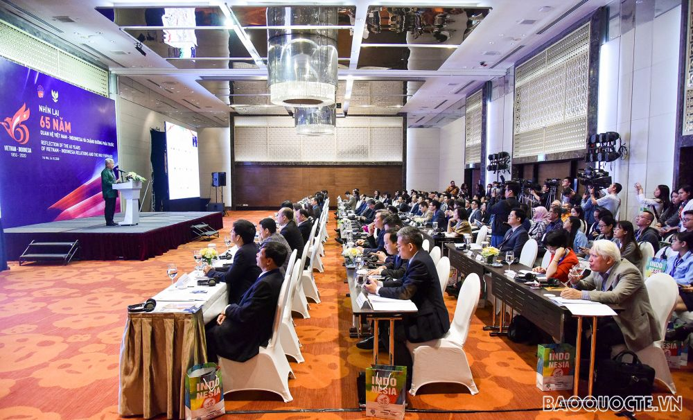 Indonesian Ambassador to Vietnam Ibnu Hadi spoke at the Conference (Photo 4514 indo2