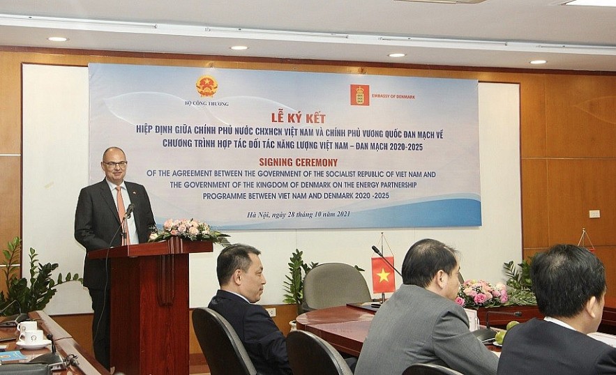 Denmark And Vietnam's Close Cooperation on Greening the Energy Sector Denmark And Vietnam's Close Cooperation on Greening the Energy Sector