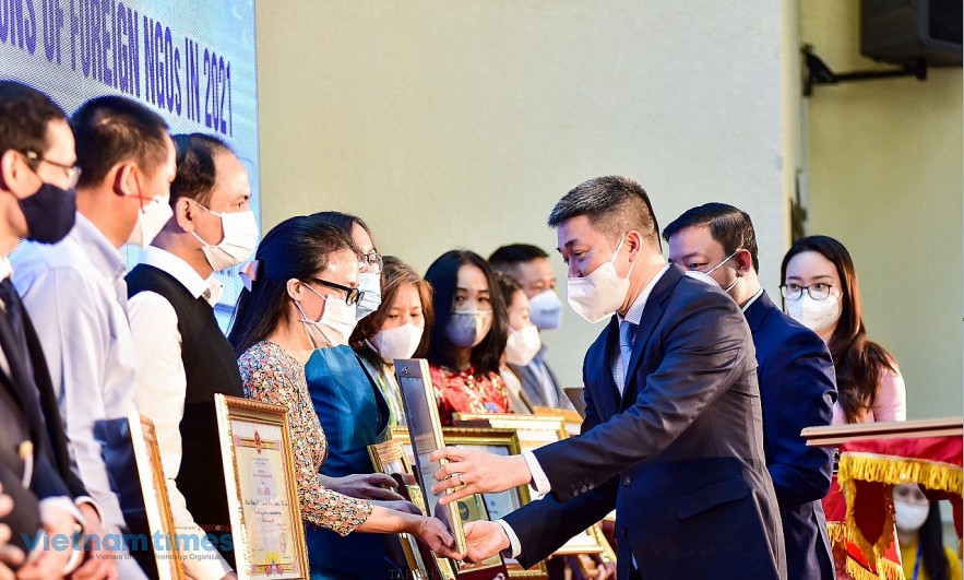 VUFO Honors 49 Foreign NGOs for Outstanding Performance in 2021 VUFO Honors 49 Foreign NGOs for Outstanding Performance in 2021