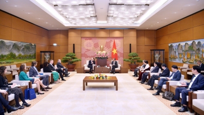 越南与捷克推动旅游、贸易、投资和民间交流等领域的合作