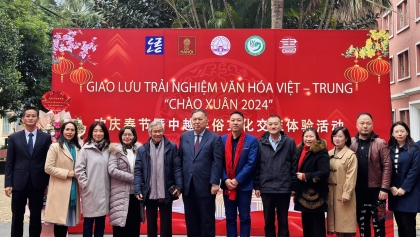 越中年俗文化交流体验活动吸引众多人的参与