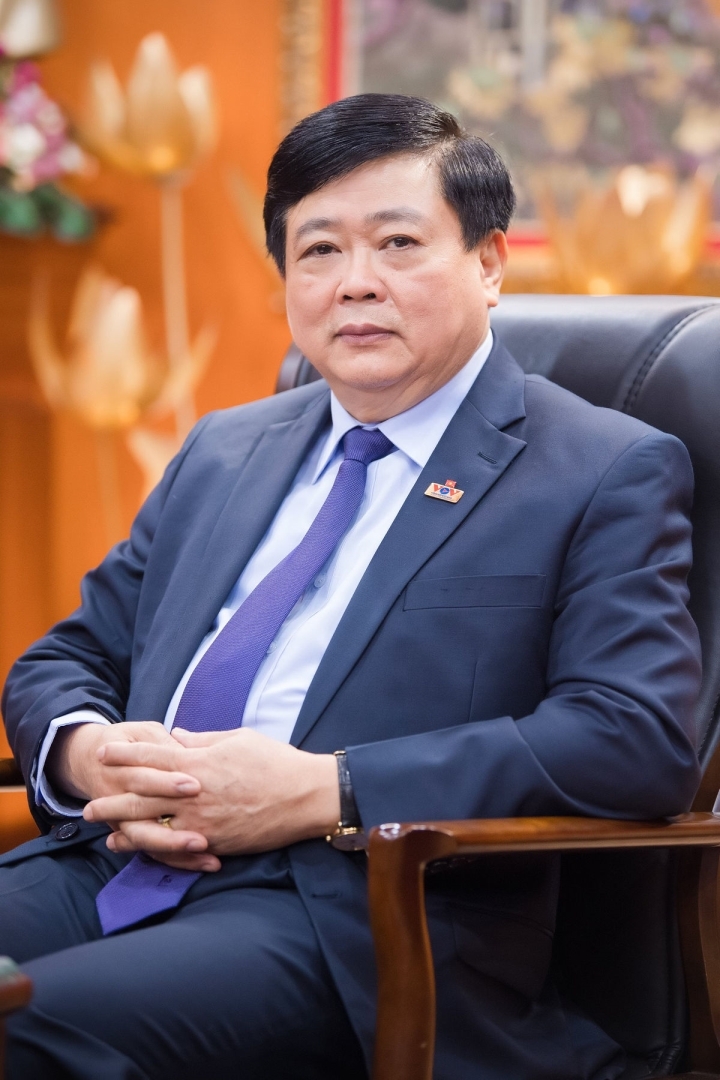 越南将在新时代实现“转型” 越南将在新时代实现“转型”