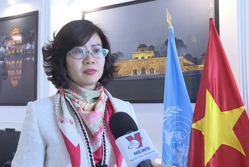 越南驻联合国教科文组织代表黎氏红云大使。 越南驻联合国教科文组织代表黎氏红云大使。