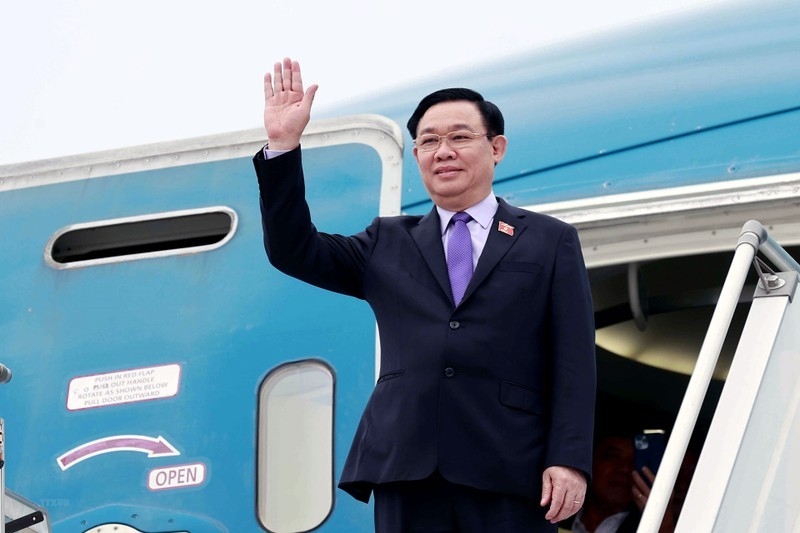 越南国会主席王廷惠开始对阿根廷共和国进行正式访问。 越南国会主席王廷惠开始对阿根廷共和国进行正式访问。