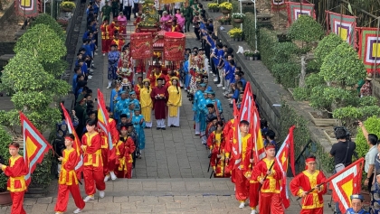 数百万颗心心系祖地