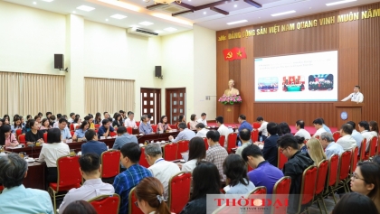 学校和学生有许多机会来参与对外活动