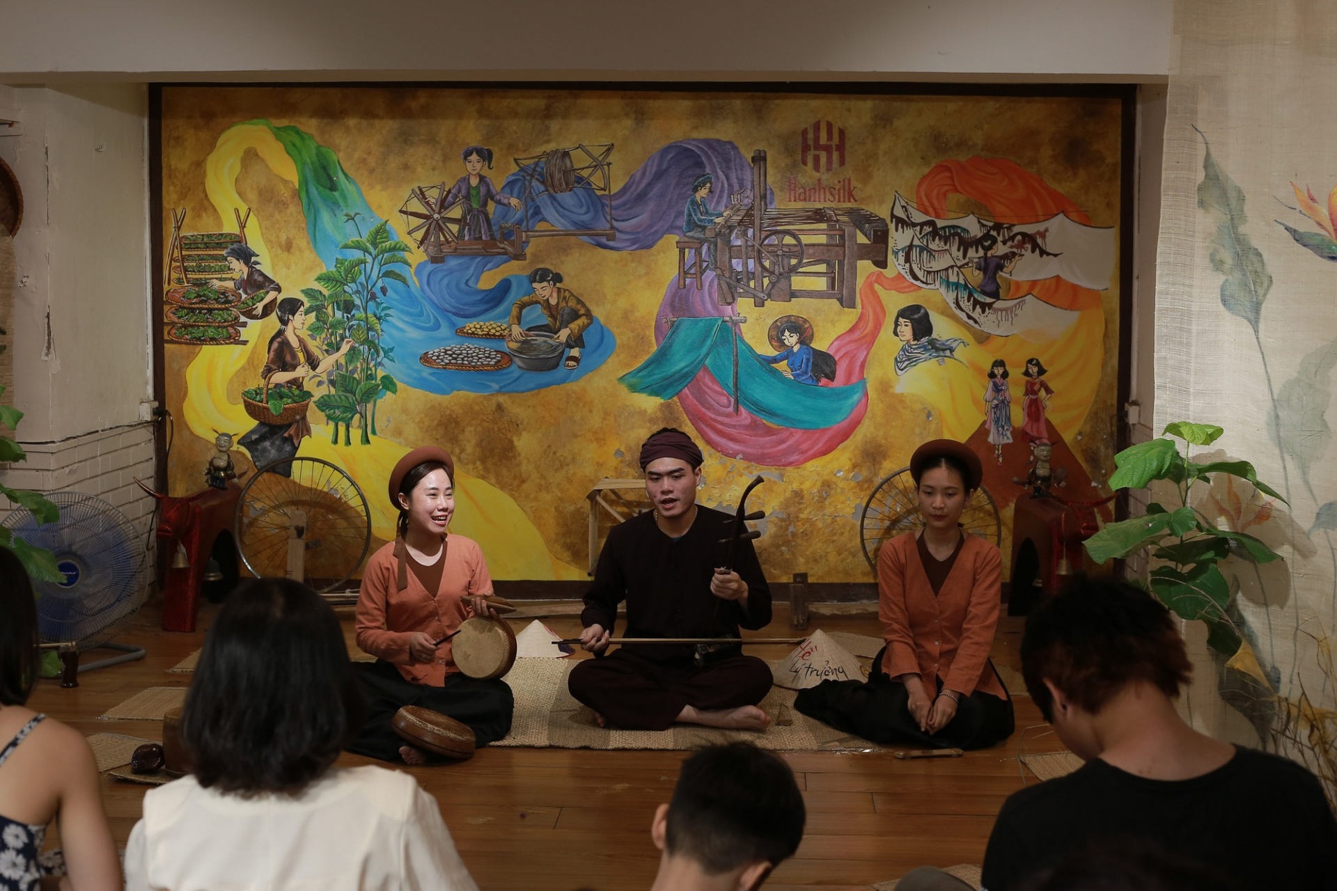 吴文好是盲歌的自由爱好者。 吴文好是盲歌的自由爱好者。