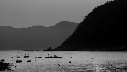 碧潭渔村