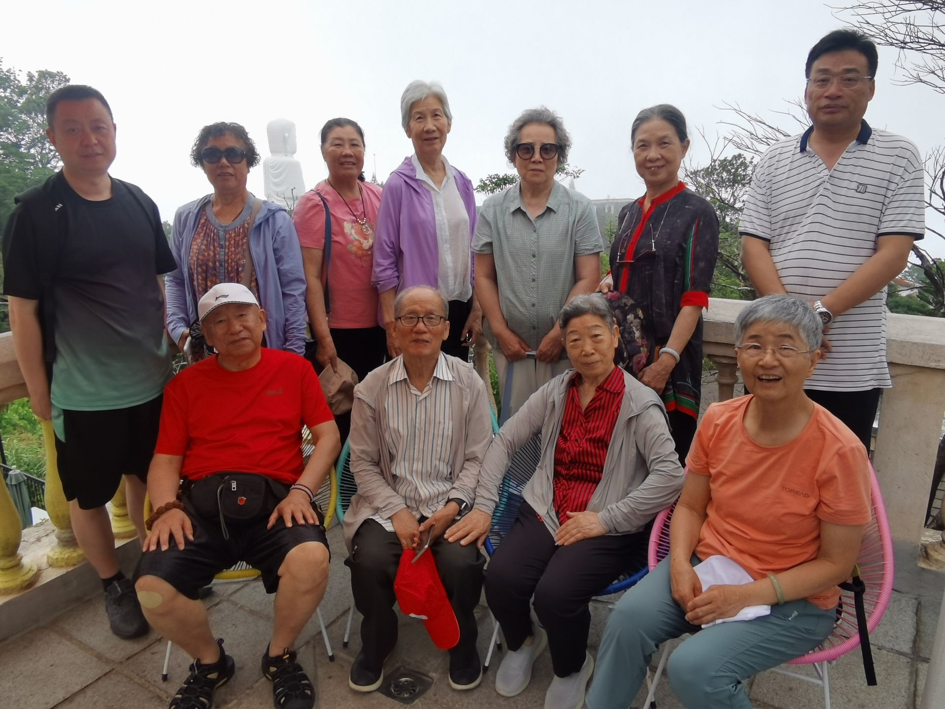 中国友好人士代表团于5月6日到5月13日到访越南