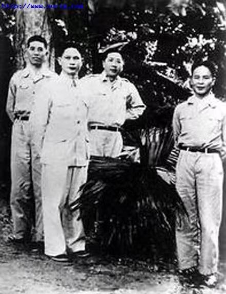 珍贵系列照片：中国军事顾问团团长韦国清与越南