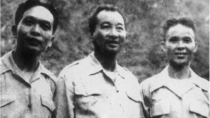 珍贵系列照片：中国军事顾问团团长韦国清与越南