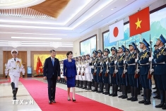 黎明兴总理主持仪式 欢迎日本首相正式访越