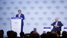 越南政府总理范明政在世界经济论坛新领军者年会上的致辞（全文）